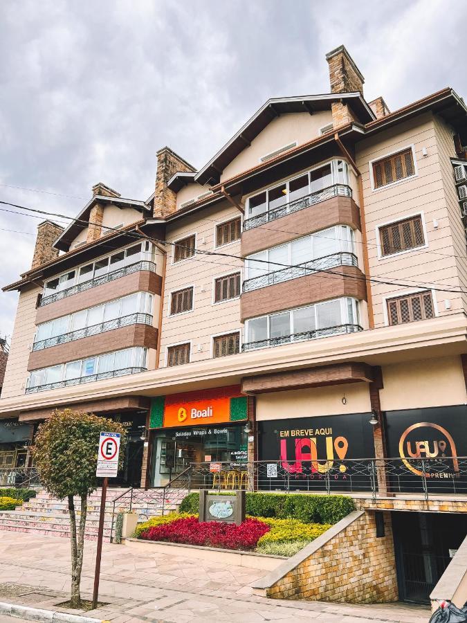 Apto A 3 Minutos Da Rua Coberta De Gramado Luaran gambar